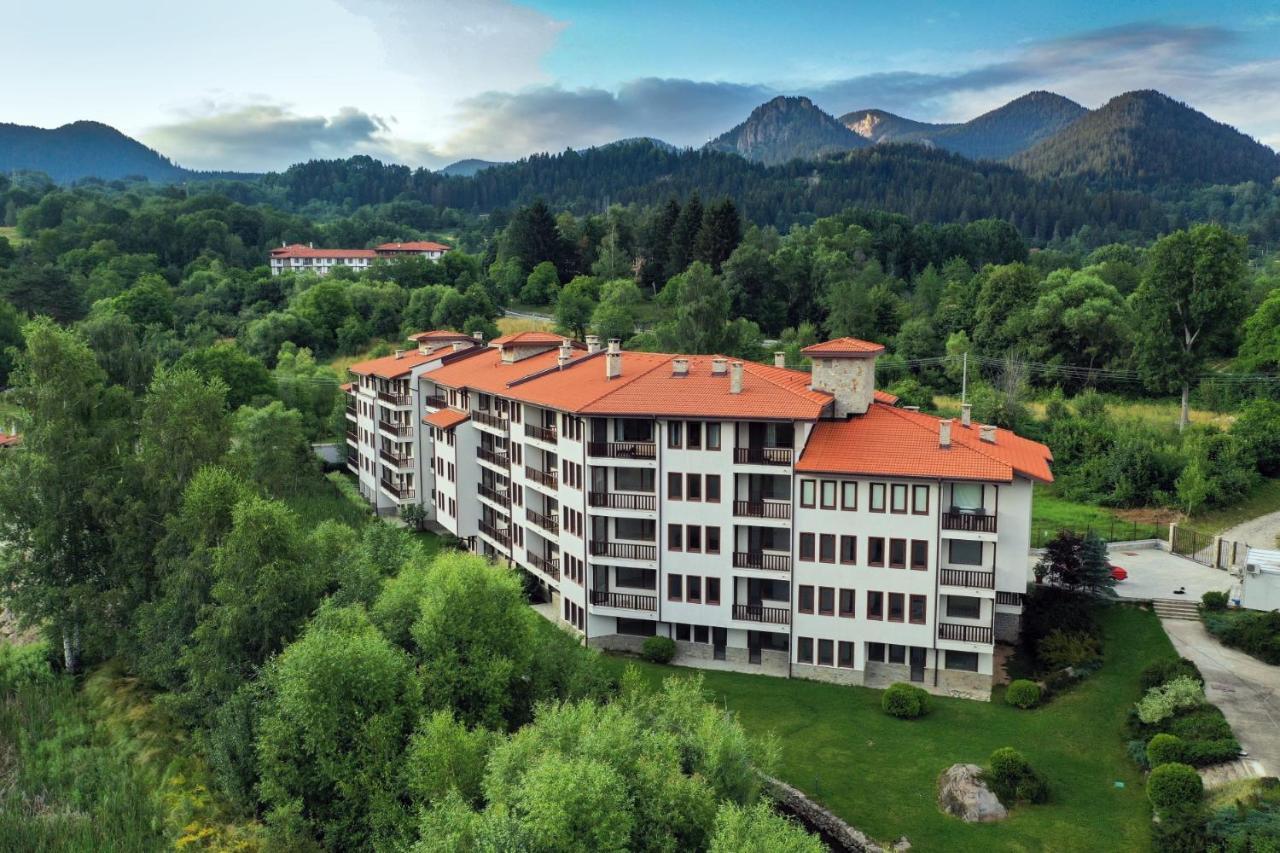 Комплекс Падалото "Етно" Appartement Smolyan Buitenkant foto